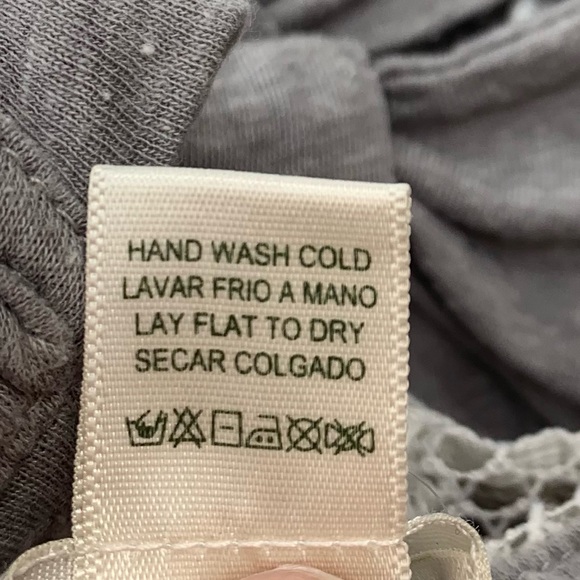 NWOT Gray Back Cutout Floral Lace Bra Crop Top - Picture 14 of 14